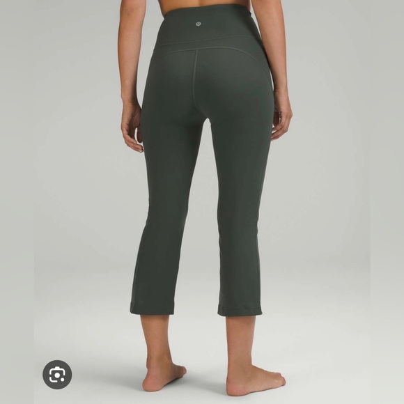 Lululemon groove super high rise crop - Picture 1 of 6